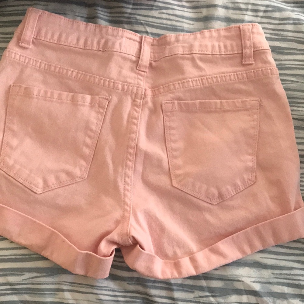 Pink shorts - Picture 2 of 2